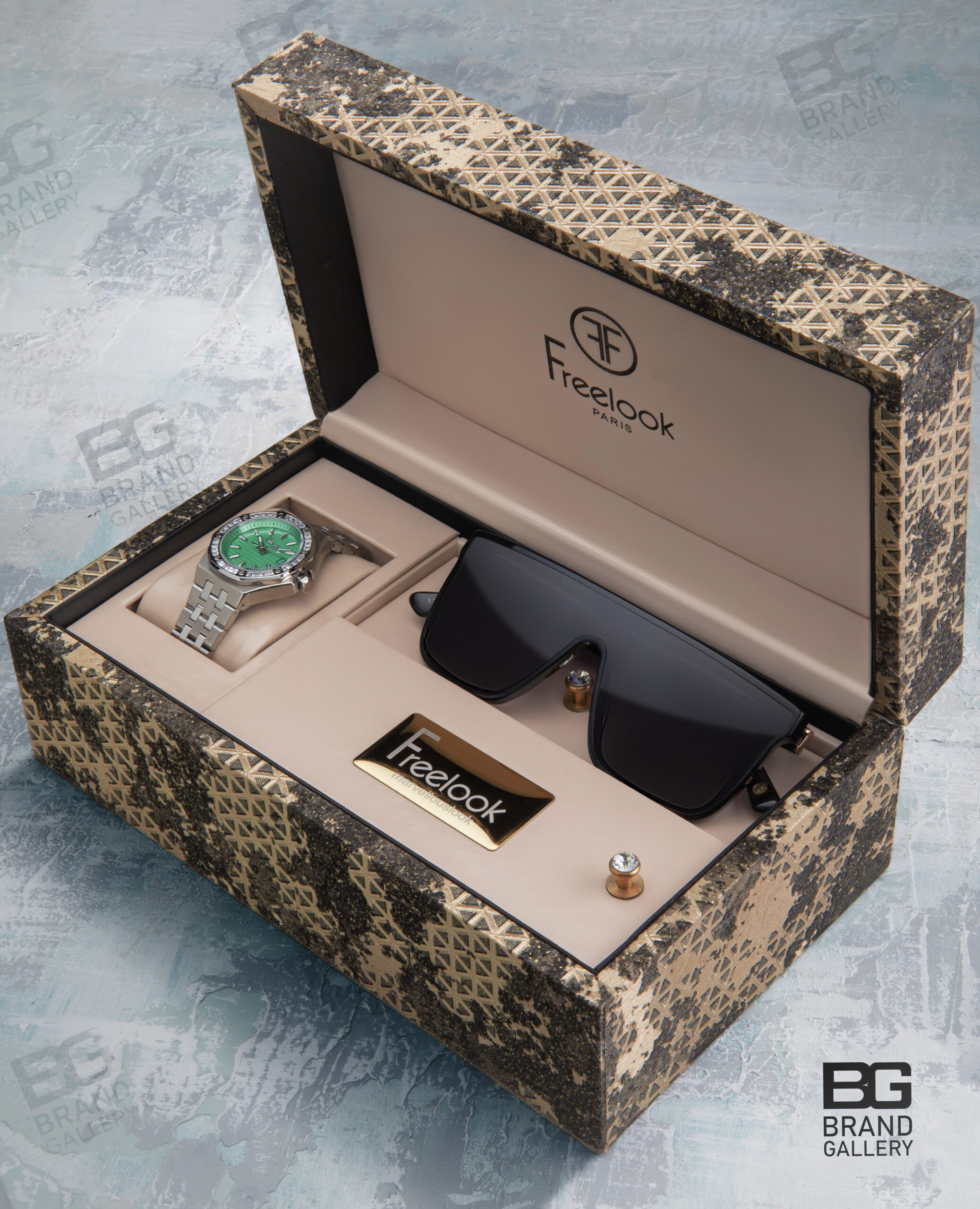 ساعت زنانه فری لوک مدل FREELOOK FL1.10451-1