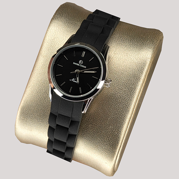 ساعت زنانه دنیل سزار مدل DANIEL CAESAR DC1229L