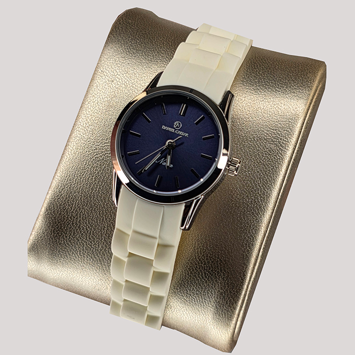 ساعت زنانه دنیل سزار مدل DANIEL CAESAR DC1229L