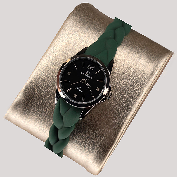 ساعت زنانه دنیل سزار مدل DANIEL CAESAR DC1230L