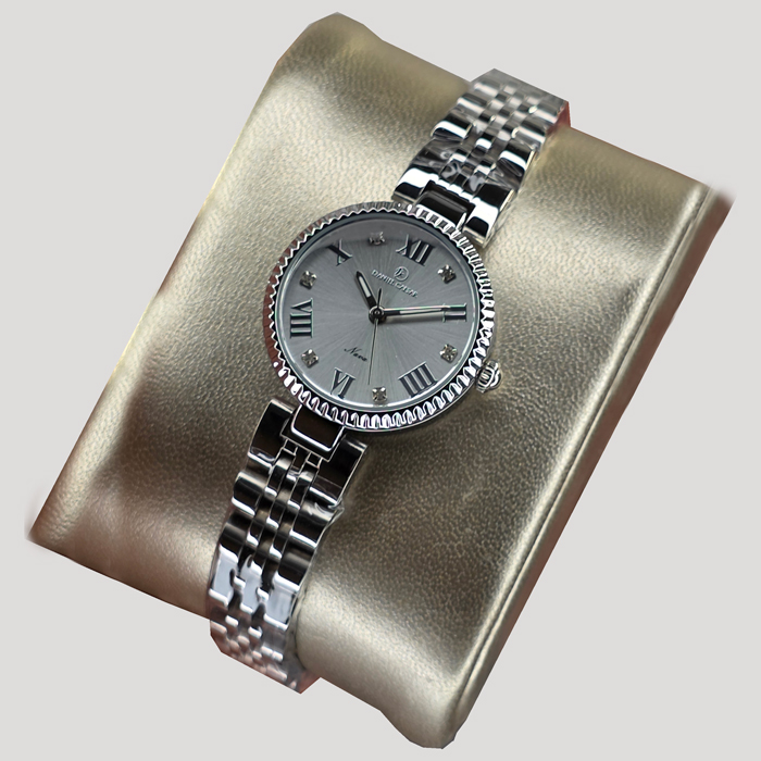 ساعت زنانه دنیل سزار مدل DANIEL CAESAR DC1313L