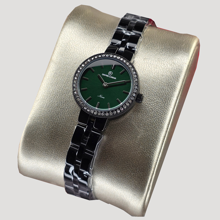 ساعت زنانه دنیل سزار مدل DANIEL CAESAR DC1314L