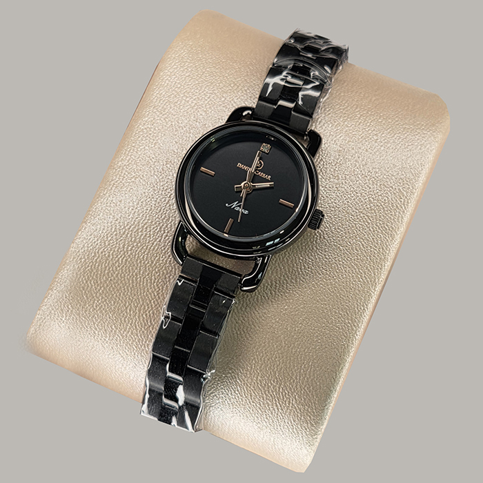 ساعت زنانه دنیل سزار مدل DANIEL CAESAR DC1200L